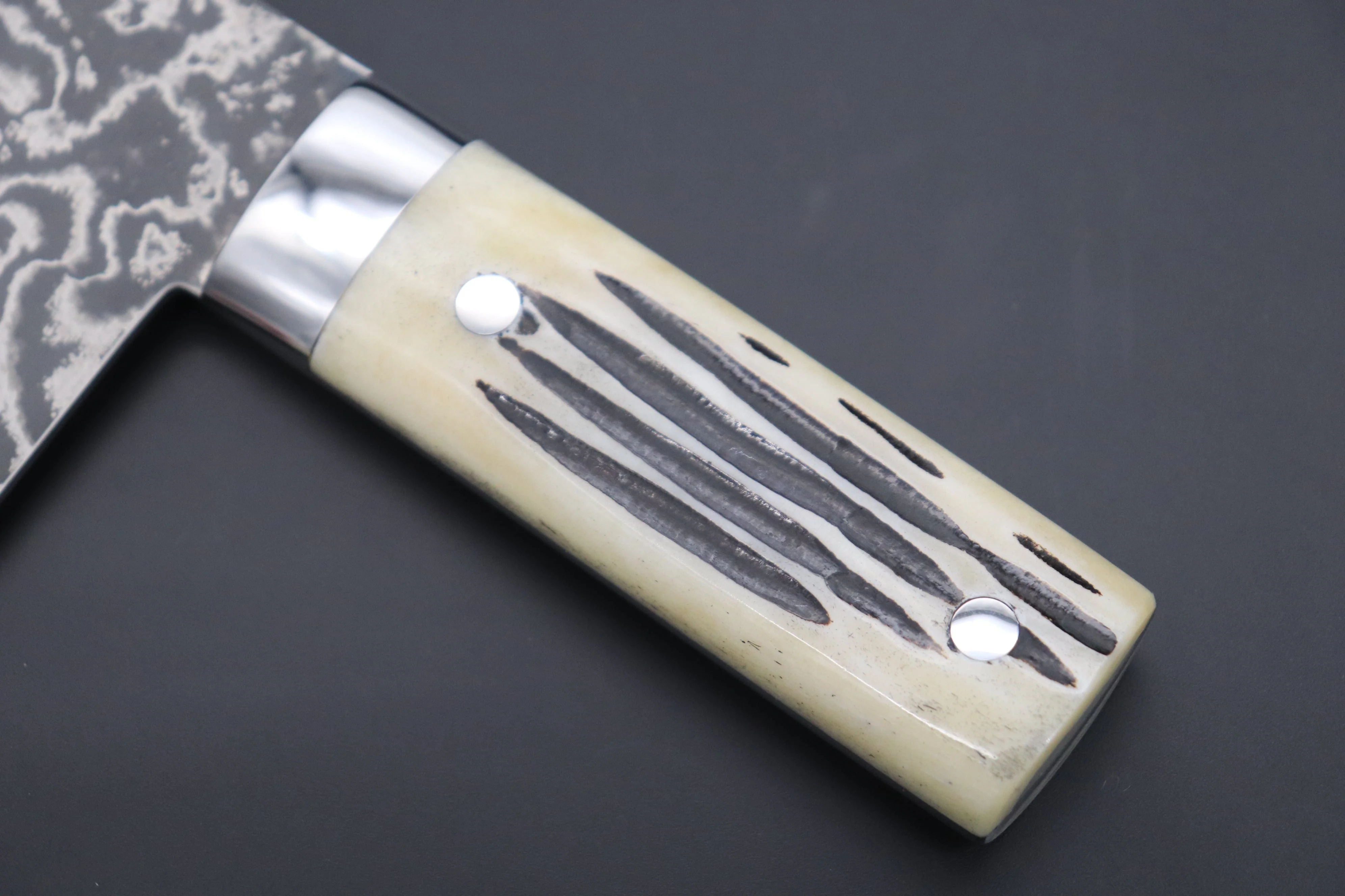 Takeshi Saji VG-10 Custom Damascus TS-CC1 Chinese Cleaver (Stag Bone Handle) - Image 6