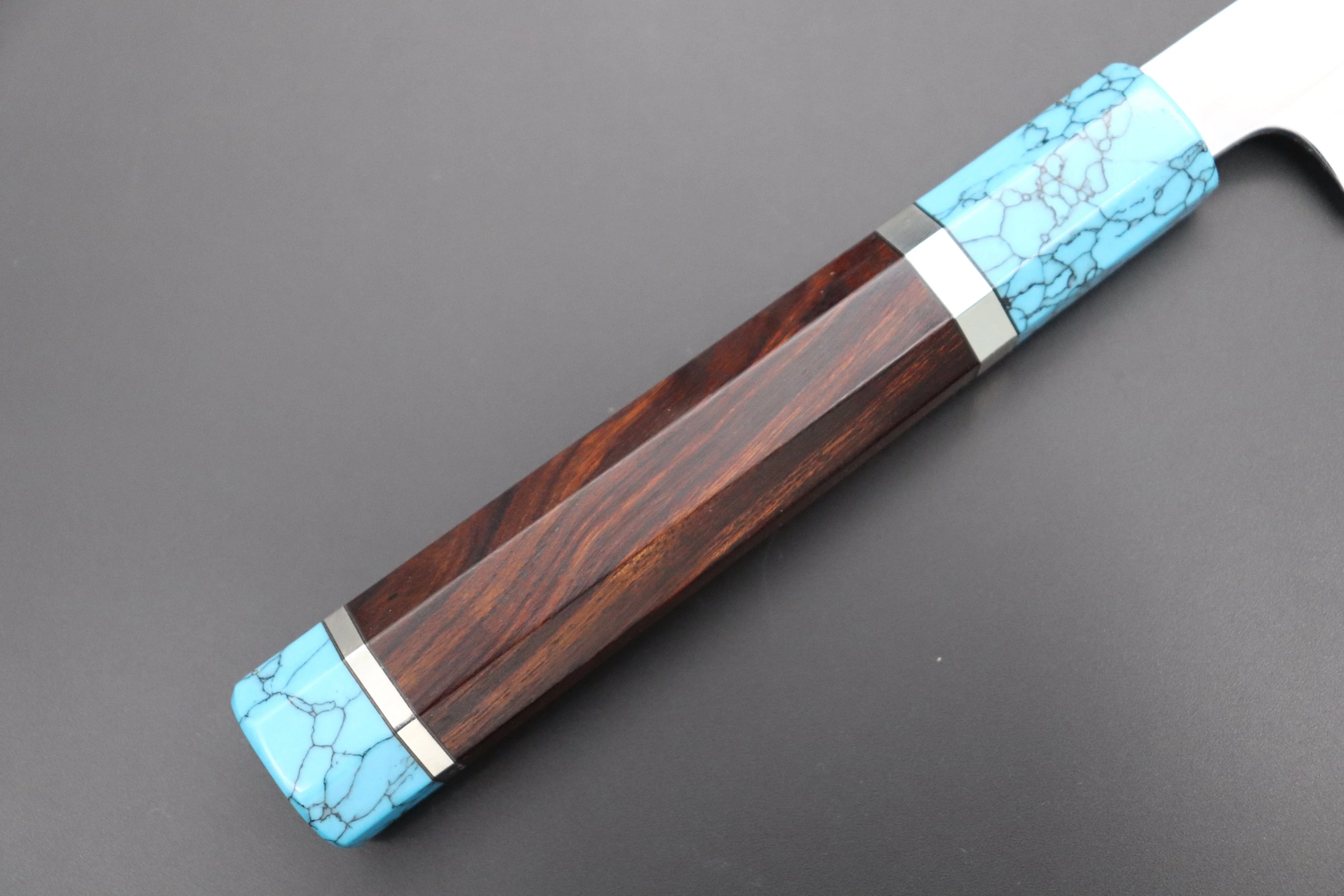 Custom Limited Edition, Sukenari Special Steel Series SG-II Hon Kasumi Yanagiba 270mm (10.6 inch, Single Bevel Edge, SCL-443) - Image 2