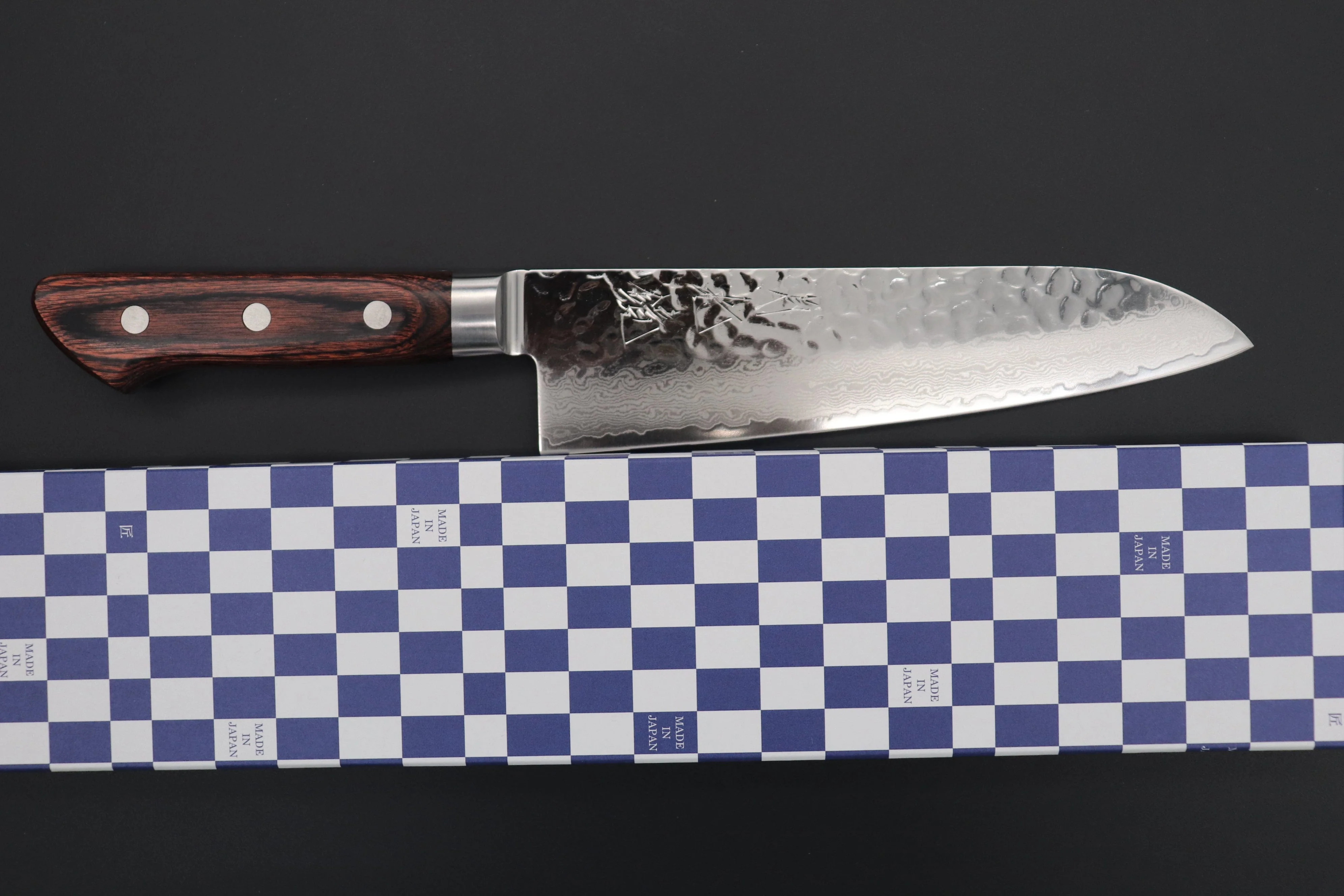 JCK Natures ”Gekko Kagami” Santoku 180mm (7 inch) - Image 8