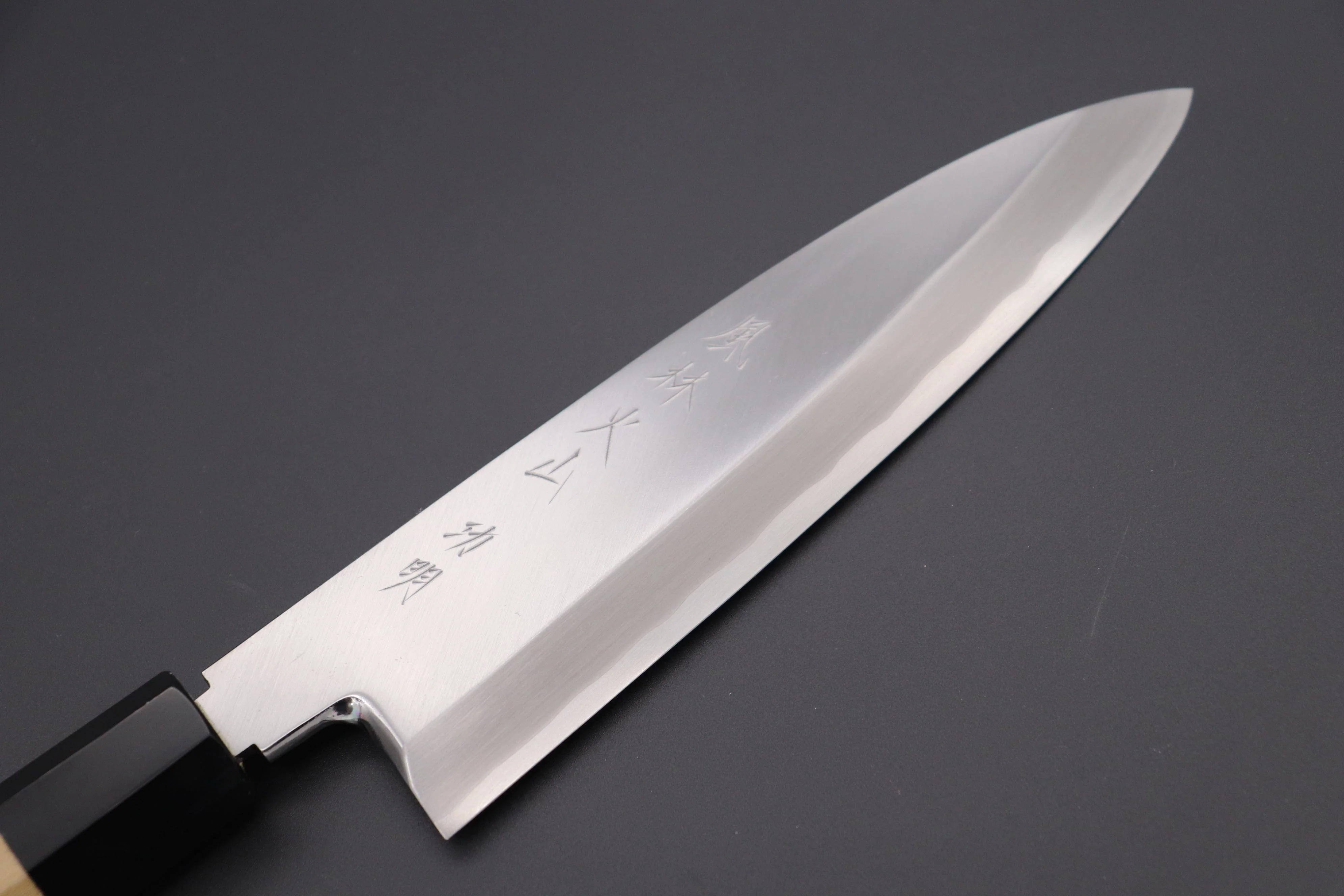 Fu-Rin-Ka-Zan Hon Kasumi Series Gingami No.3 FG-16 Funayuki 195mm (7.6 inch, Single Bevel Edge) - Image 2