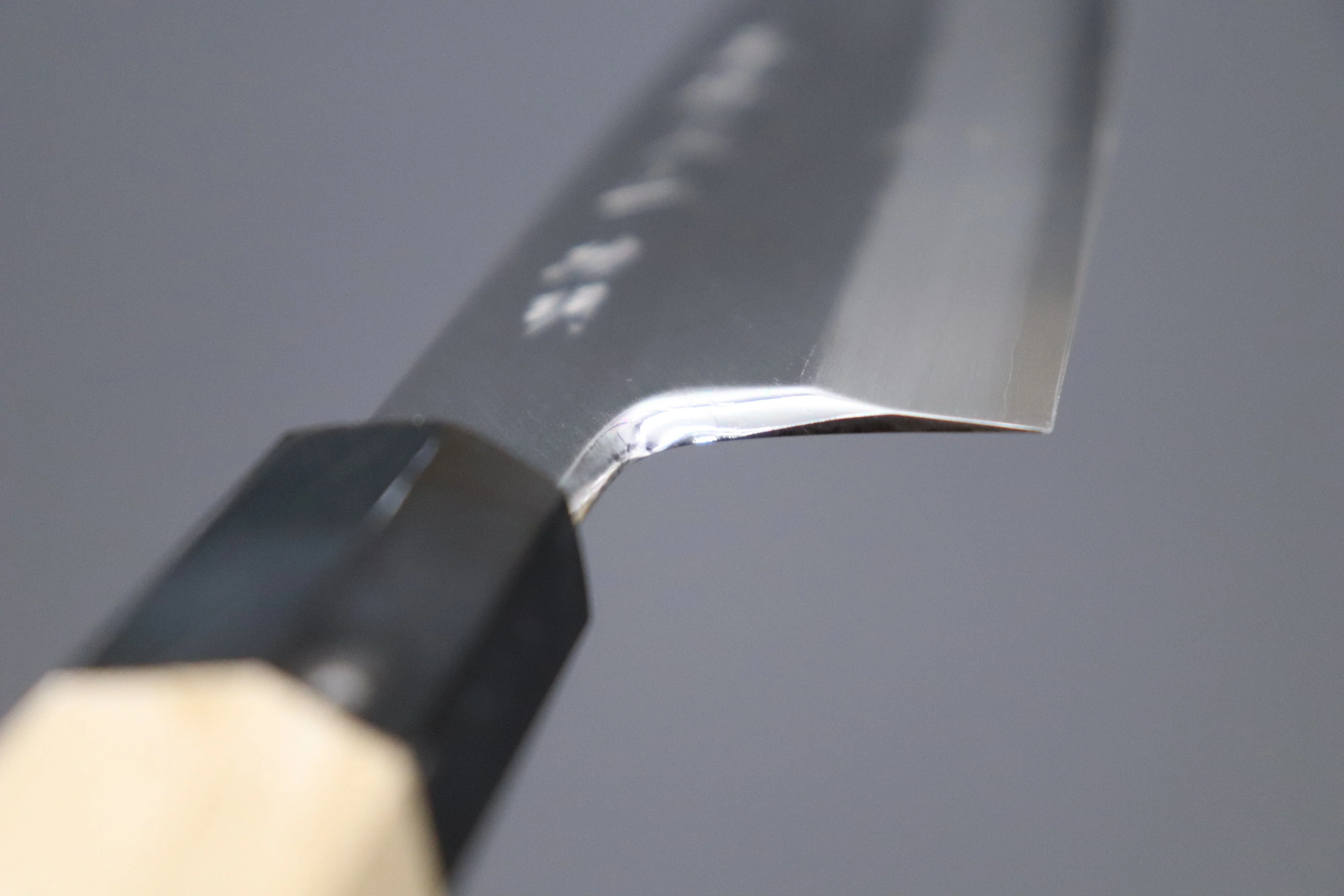Fu-Rin-Ka-Zan Hon Kasumi Series Gingami No.3 FG-15 Wa Santoku 180mm (7inch, Single Bevel Edge) - Image 4