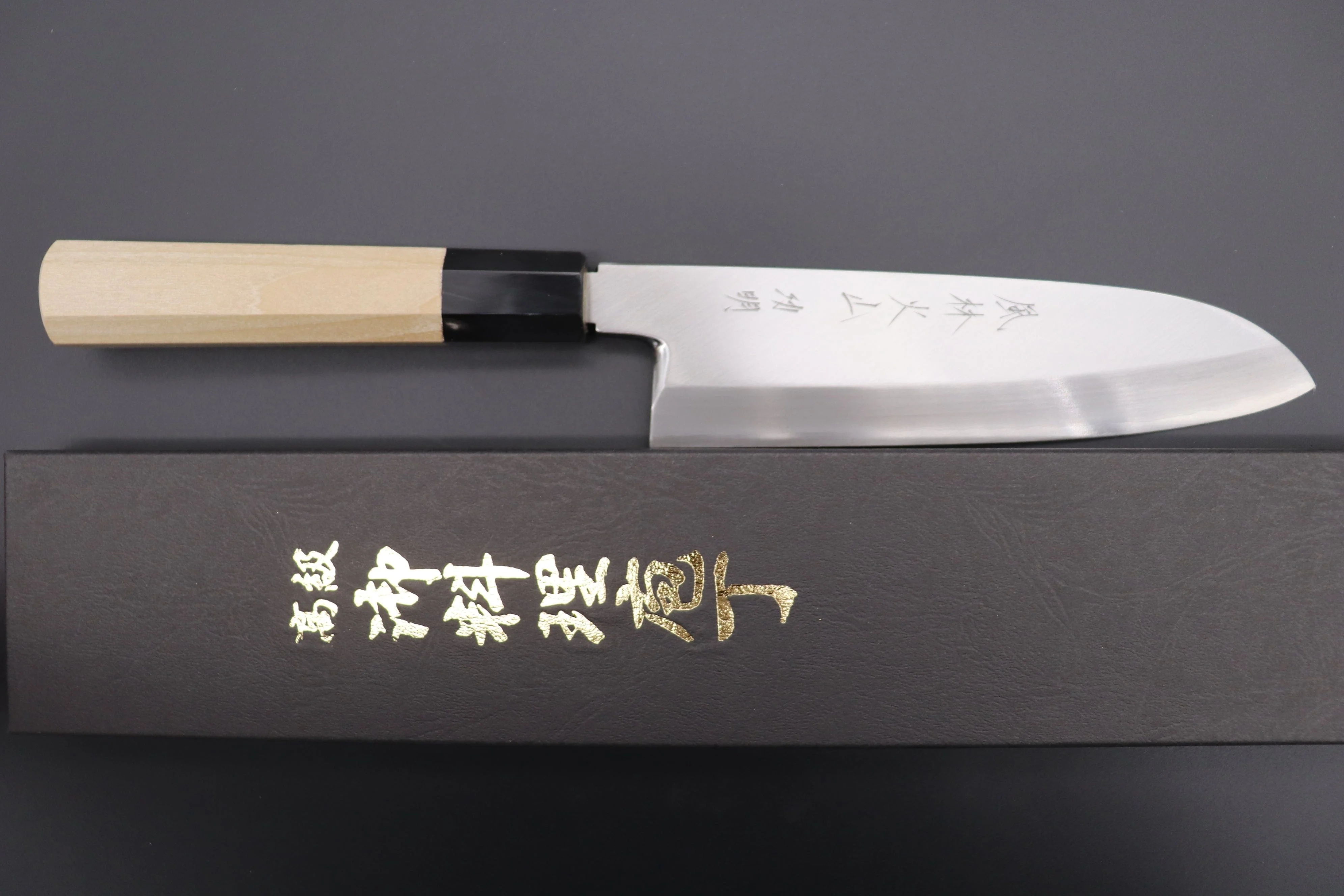Fu-Rin-Ka-Zan Hon Kasumi Series Gingami No.3 FG-15 Wa Santoku 180mm (7inch, Single Bevel Edge) - Image 9
