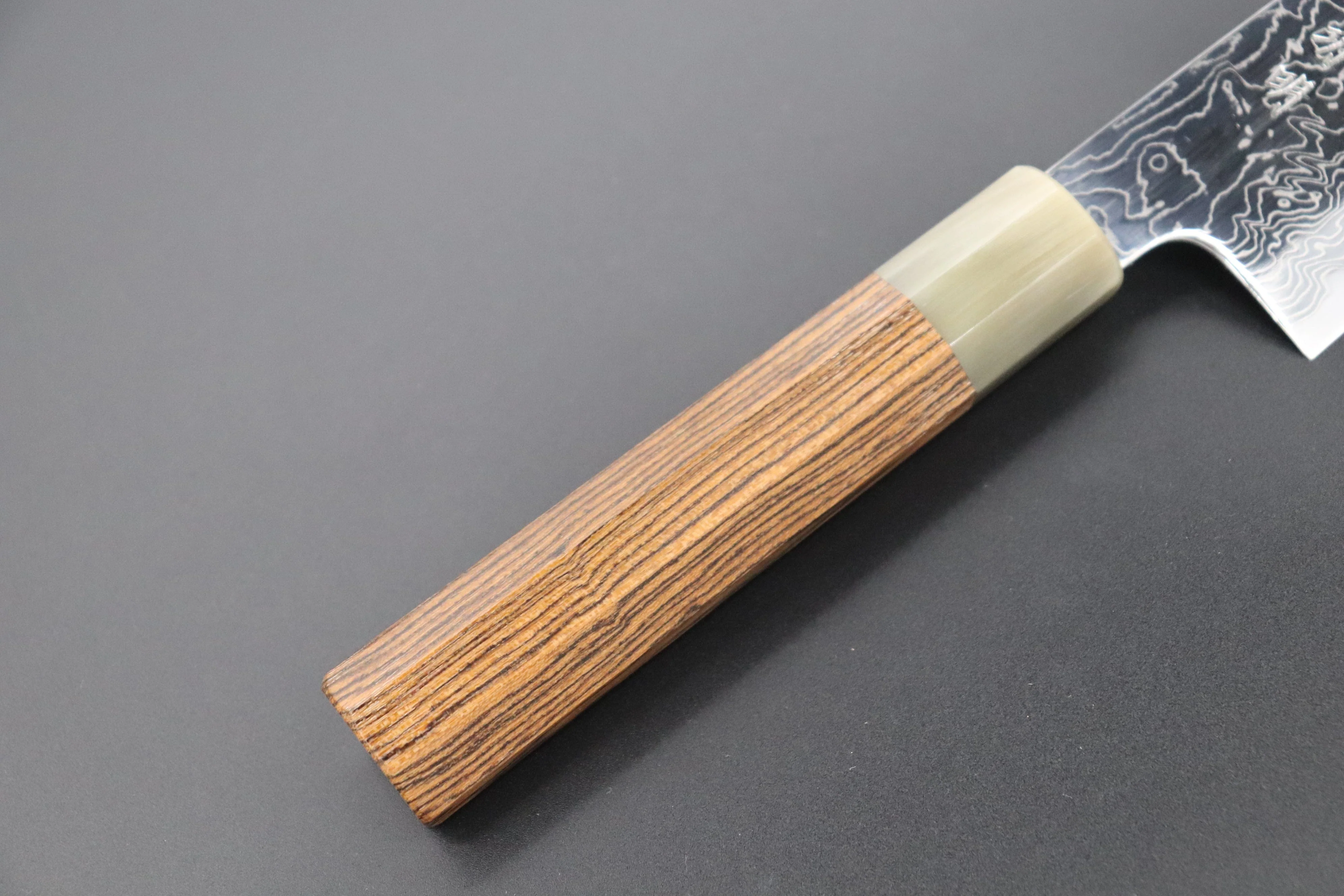 Fu-Rin-Ka-Zan R-2 Damascus Wa Series FRD-SB Wa Santoku 190mm (7.4 inch, Octagon Shaped Bocote Wood Handle) - Image 3