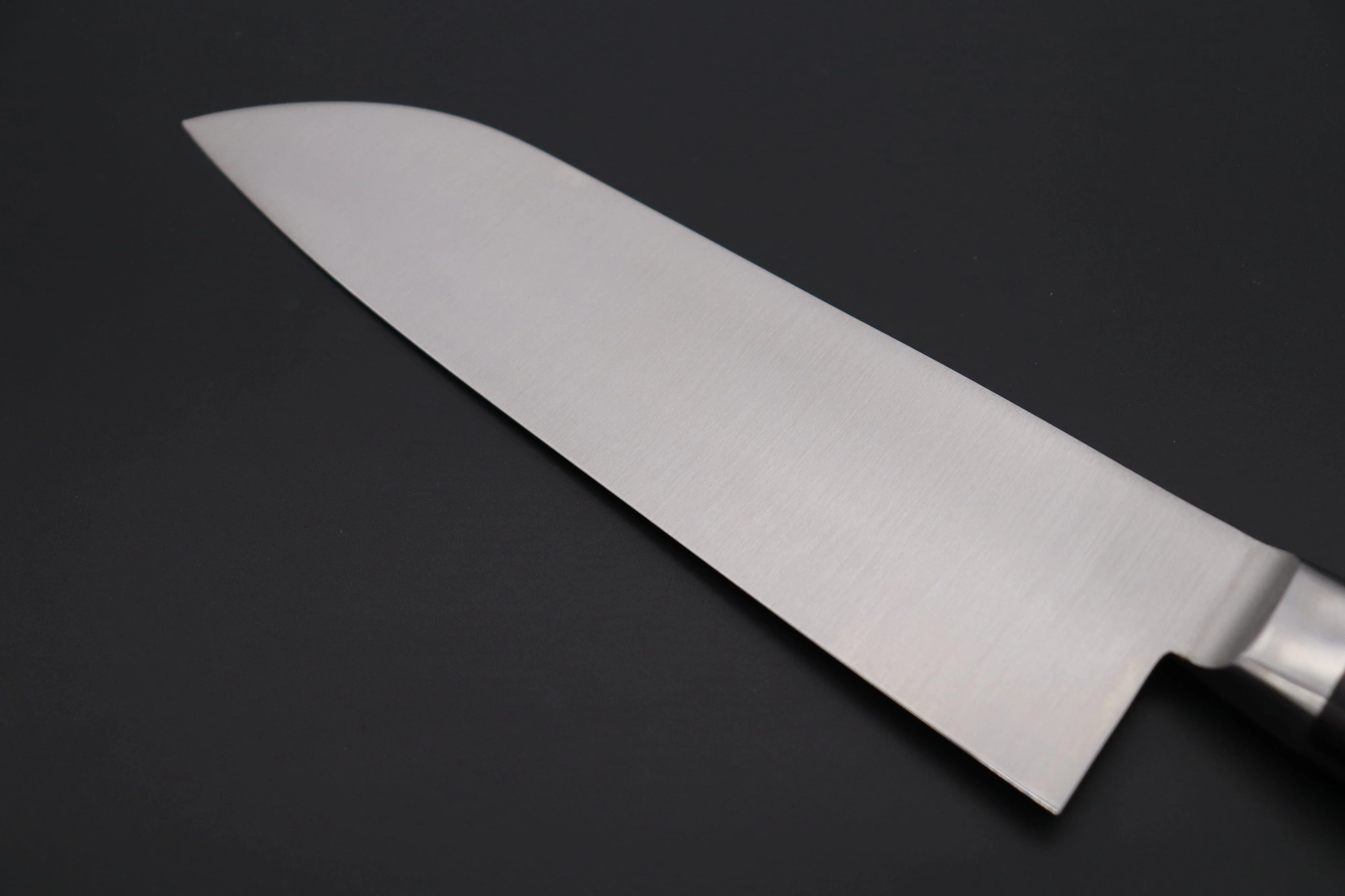 Fujiwara Kanefusa FKH Series FKH-3 Santoku 180mm (7inch) - Image 6