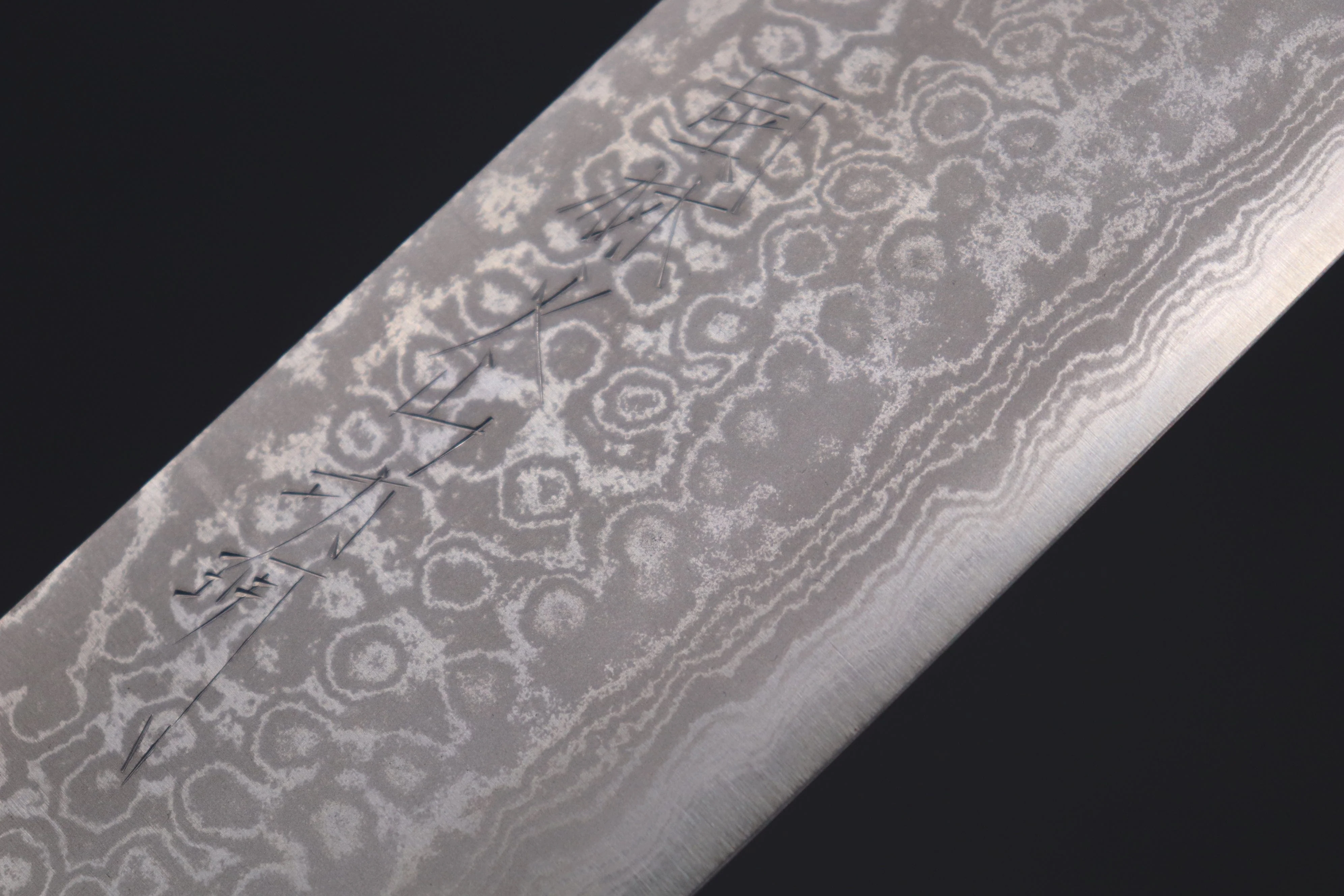 Fu-Rin-Ka-Zan Aogami Super Custom Damascus Series FASD-3 Wa Santoku 165mm (6.4 inch, Octagonal Red-Sandalwood Handle) - Image 7