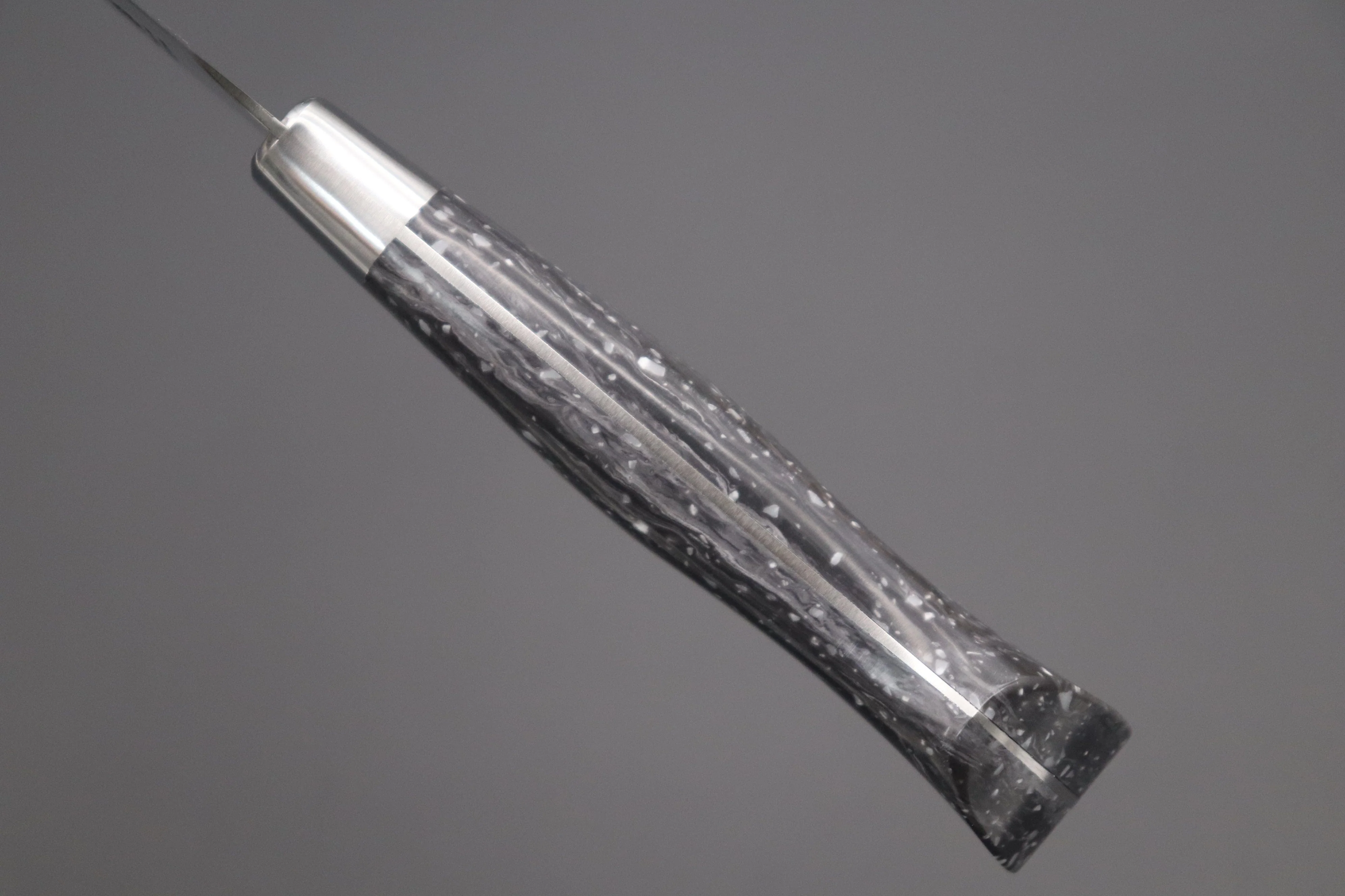 Hattori FH Solid VG-10 Series Limited Edition "SNOW IN THE DARK" Sujihiki (230mm to 300mm, 3 sizes, Dupont Corian® Handle) - Image 7