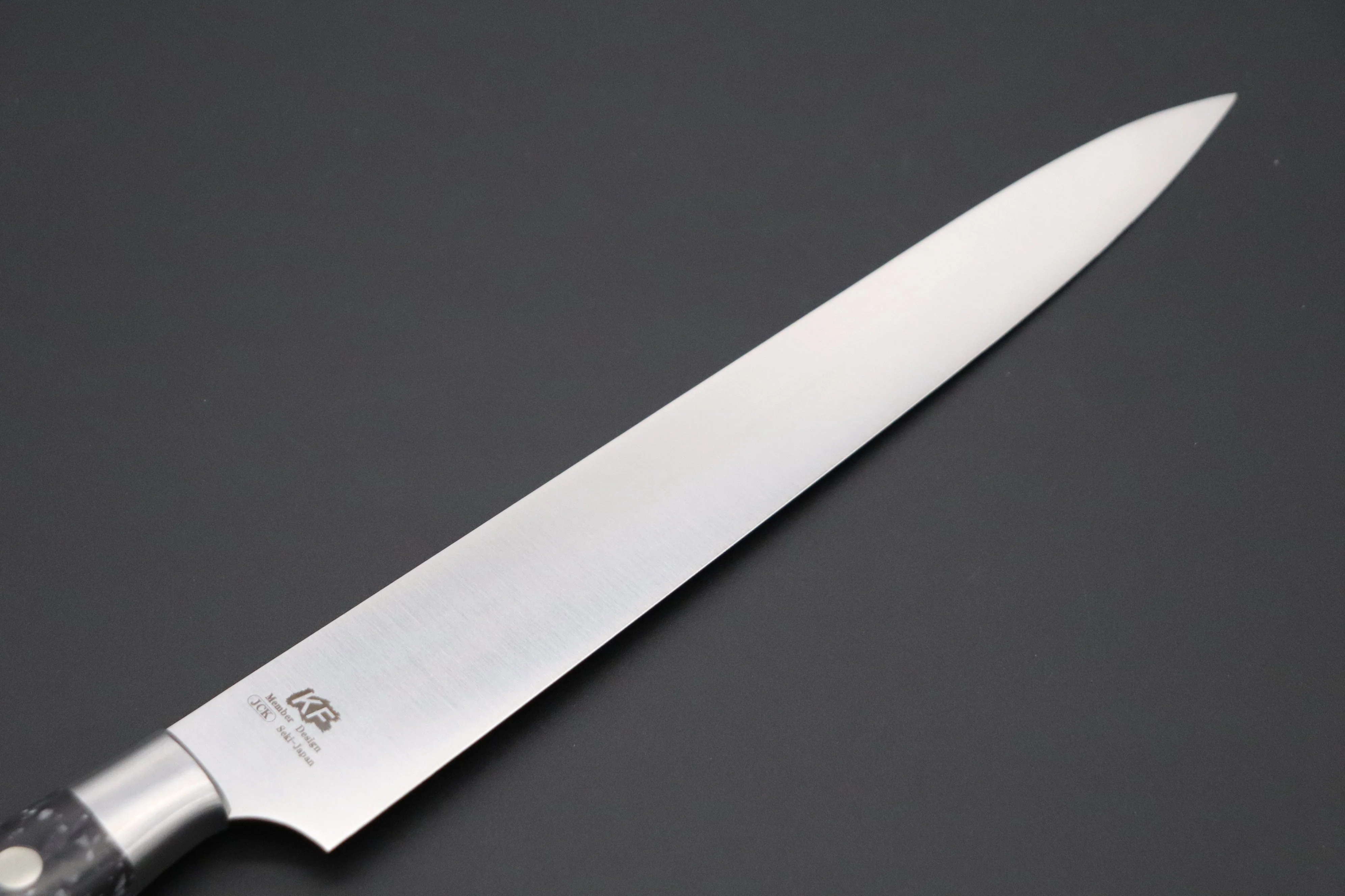Hattori FH Solid VG-10 Series Limited Edition "SNOW IN THE DARK" Sujihiki (230mm to 300mm, 3 sizes, Dupont Corian® Handle) - Image 8