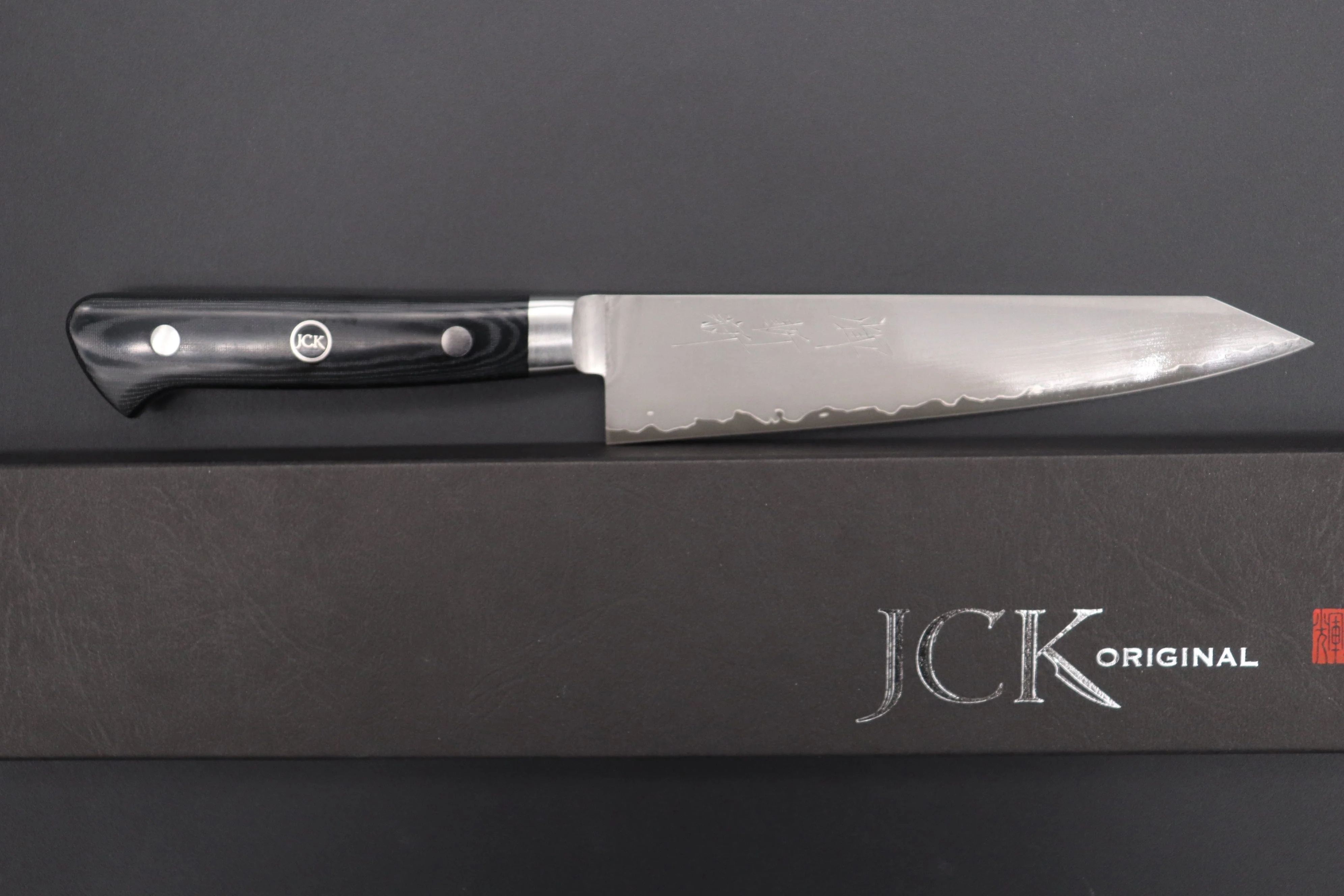 JCK Original Kagayaki NOVEL BLACK Edition | R-2 Laminated KNB-1 Kiritsuke Petty 145mm (5.7 Inch) - Image 8