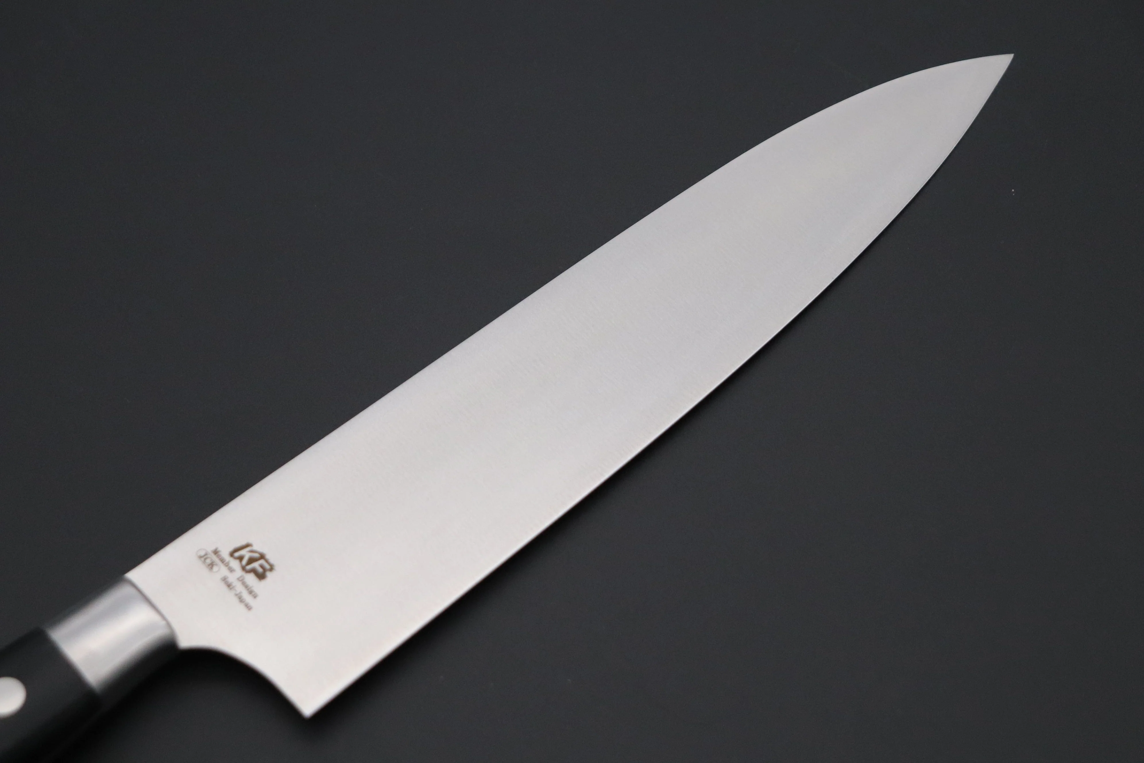 Hattori Forums FH Solid VG-10 Series FH-7L Gyuto 240mm (9.4 Inch, Black Linen Micarta Handle) - Image 8