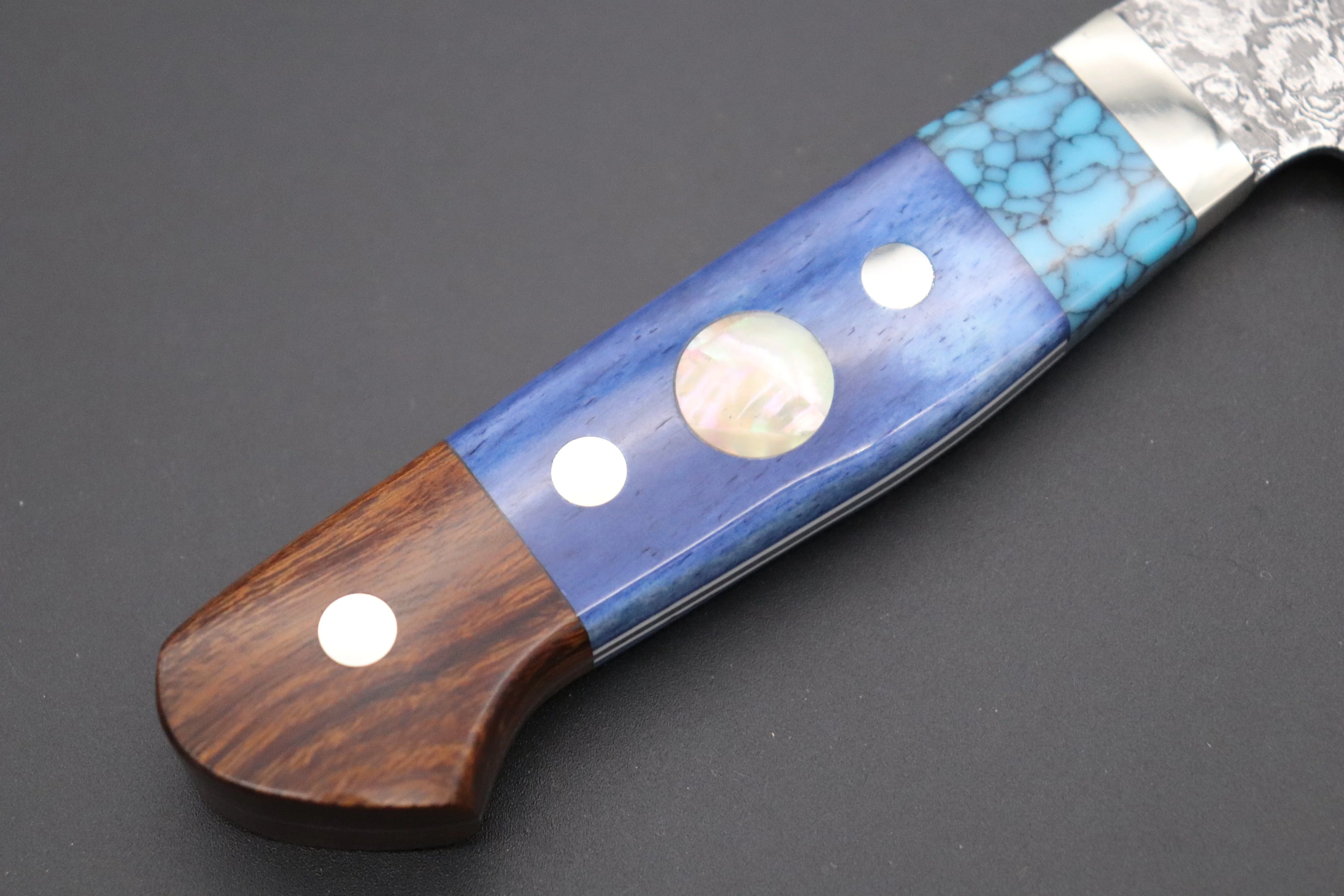 Mr. Itou “Luna Series” R-2 Custom Damascus Santoku 170mm (6.6 inch, "Custom Combination Handle(Turquoise Gem-Composite Stone/Blue Color Camel Bone/Ironwood)" (IT-162) - Image 6
