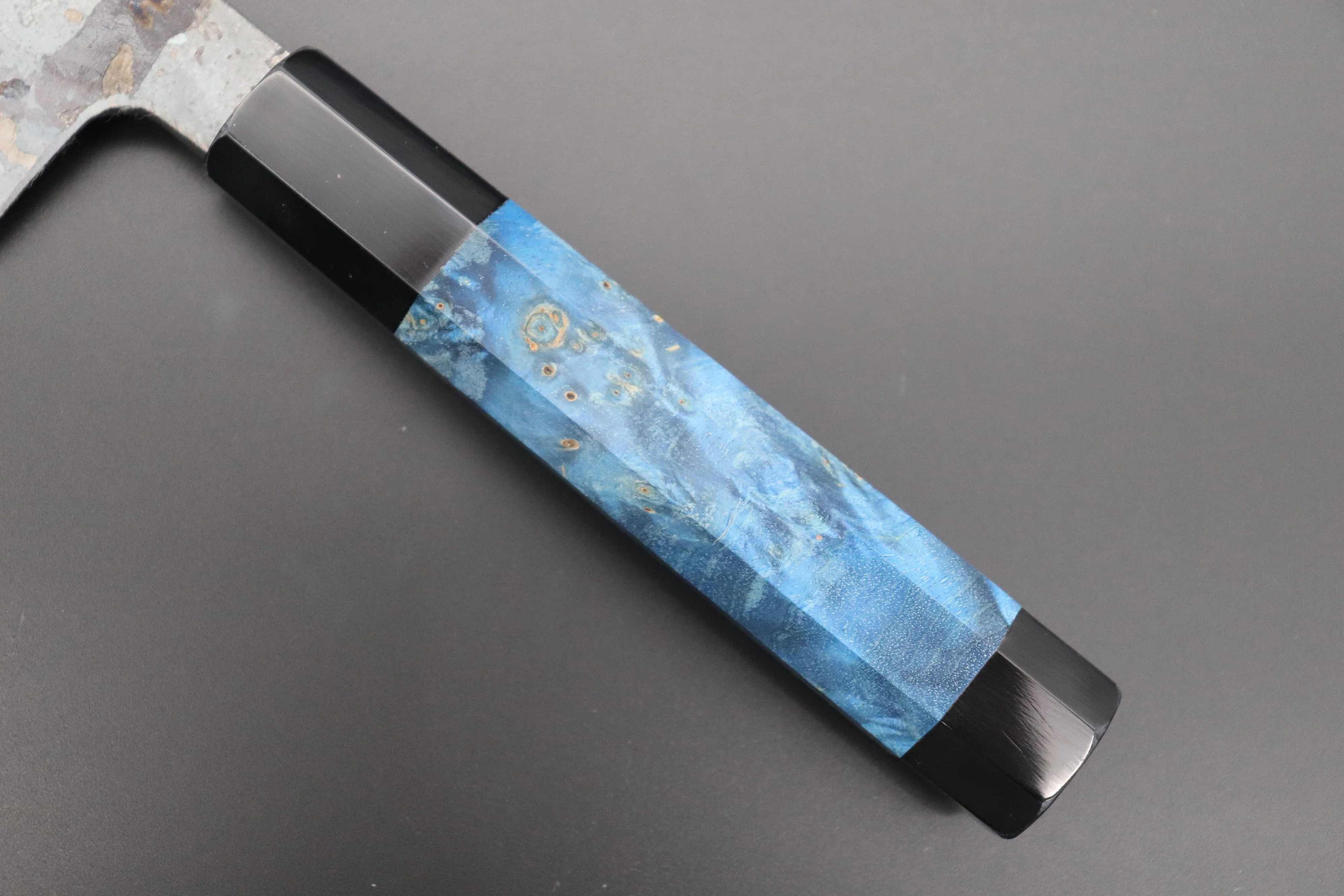 Shirou-Kunimitsu White Steel No.2 Kurouchi Series Special Edition SK-5SP26 Wa Gyuto 210mm (8.2 Inch, Ocean Blue Color Stabilized Maple Burl Wood Handle) - Image 3