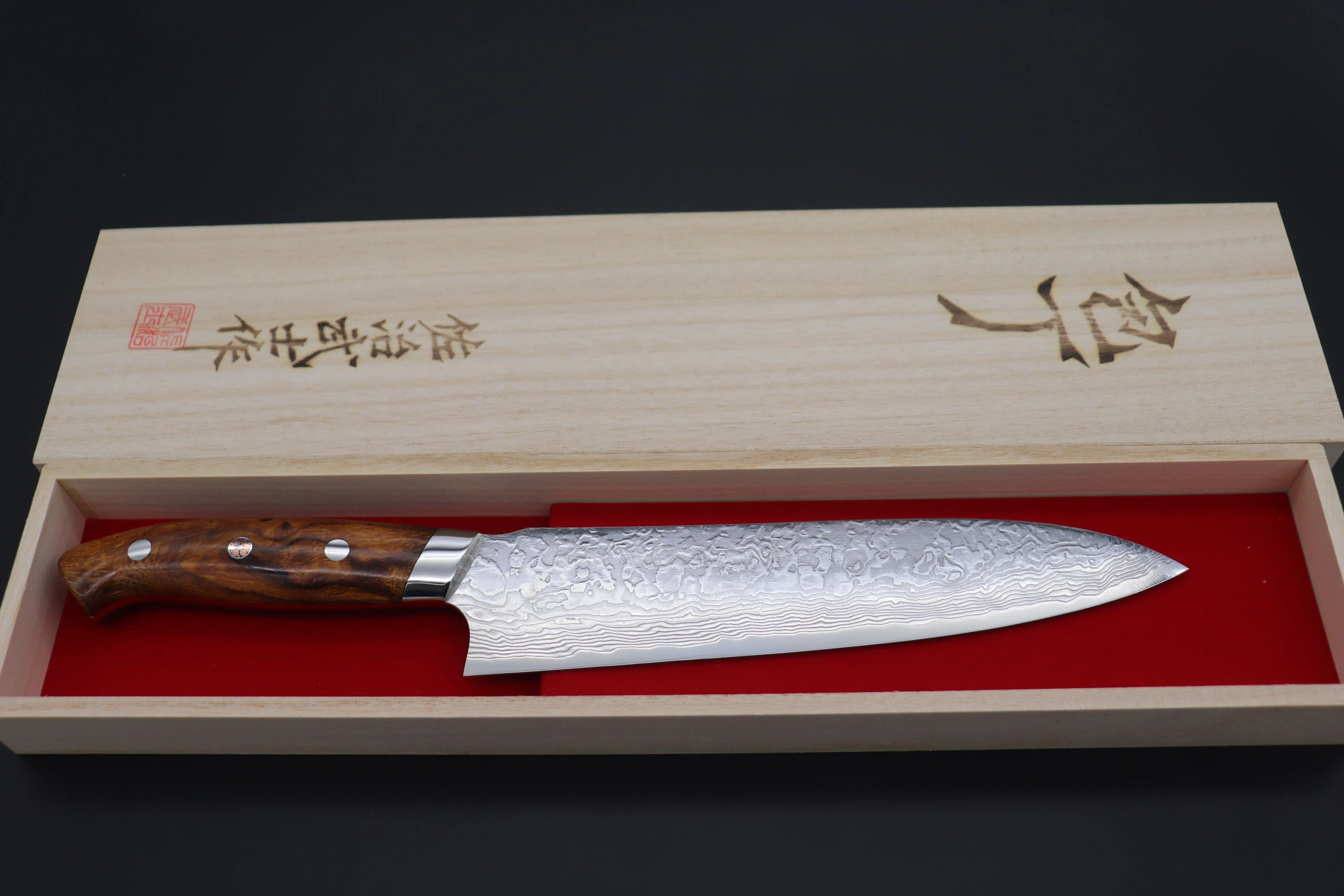 Takeshi Saji R-2 Diamond Damascus Gyuto — Upswept Design (210mm and 240mm, Desert Ironwood Handle) - Image 9