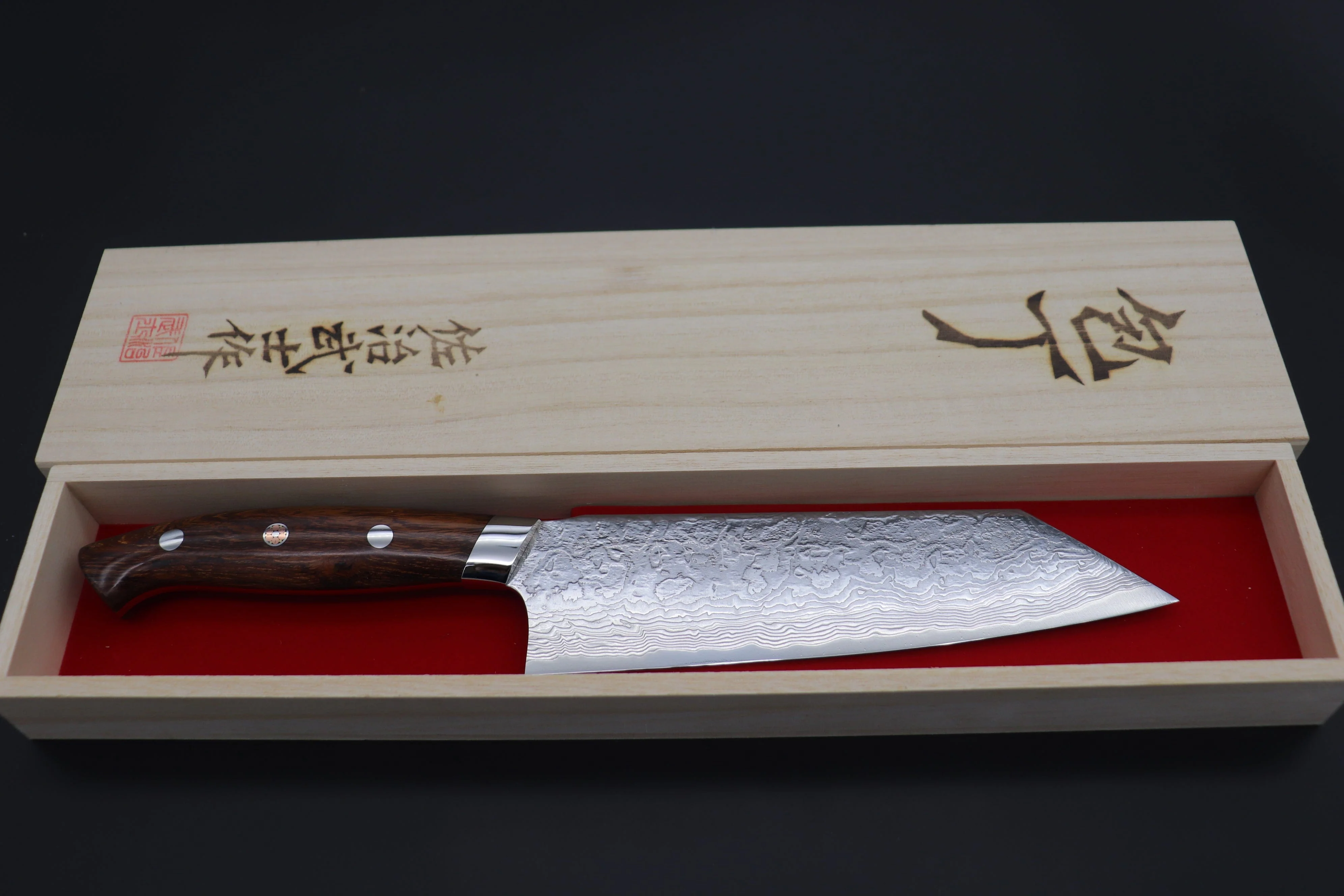 Takeshi Saji R-2 Diamond Damascus Bunka 180mm — Upswept Design (7 Inch, Desert Ironwood Handle, SNRD-4I) - Image 8