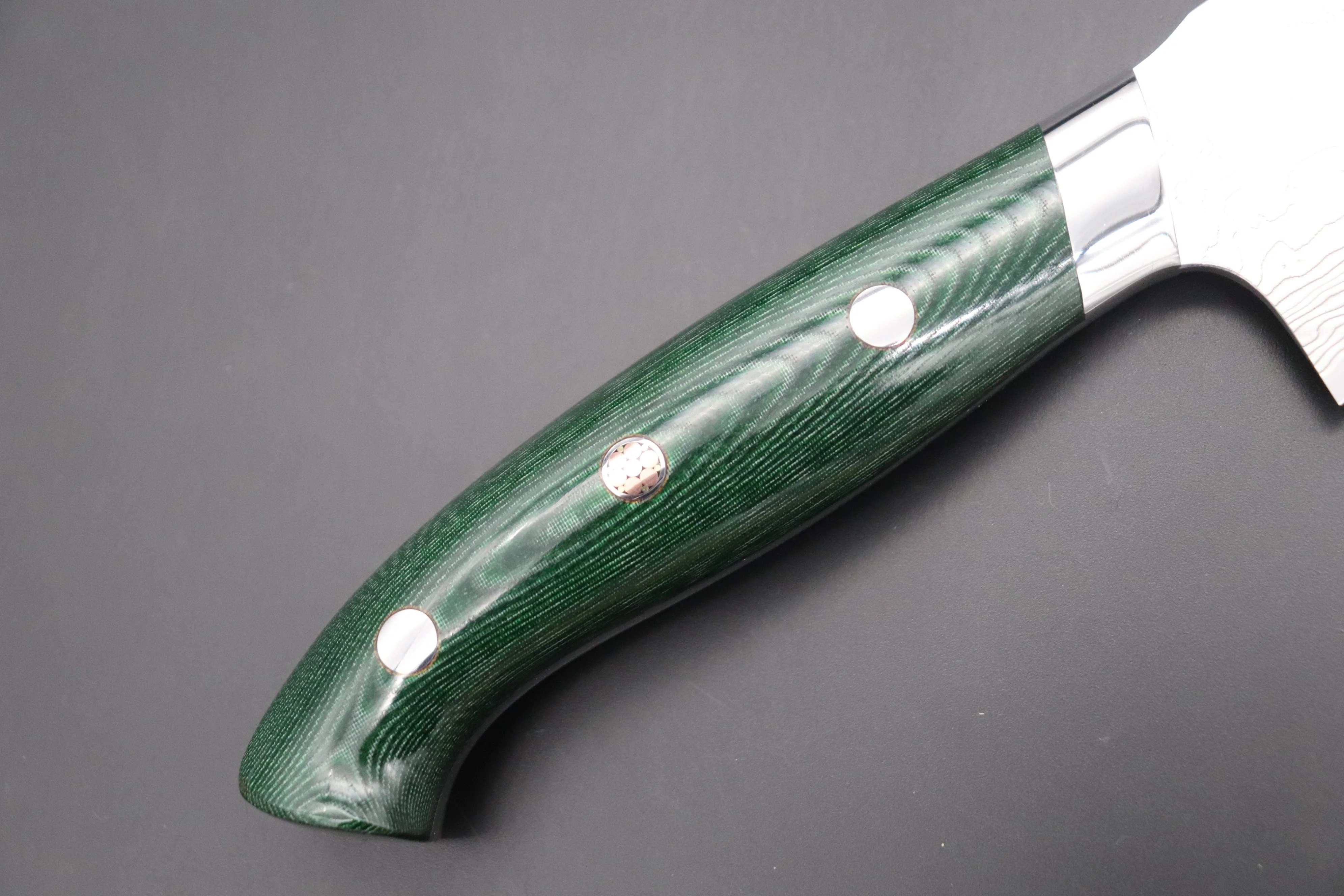 Takeshi Saji R-2 Diamond Damascus Santoku 175mm — Upswept Design (6.8 Inch, Green Linen Micarta Handle, SNRD-5G) - Image 3