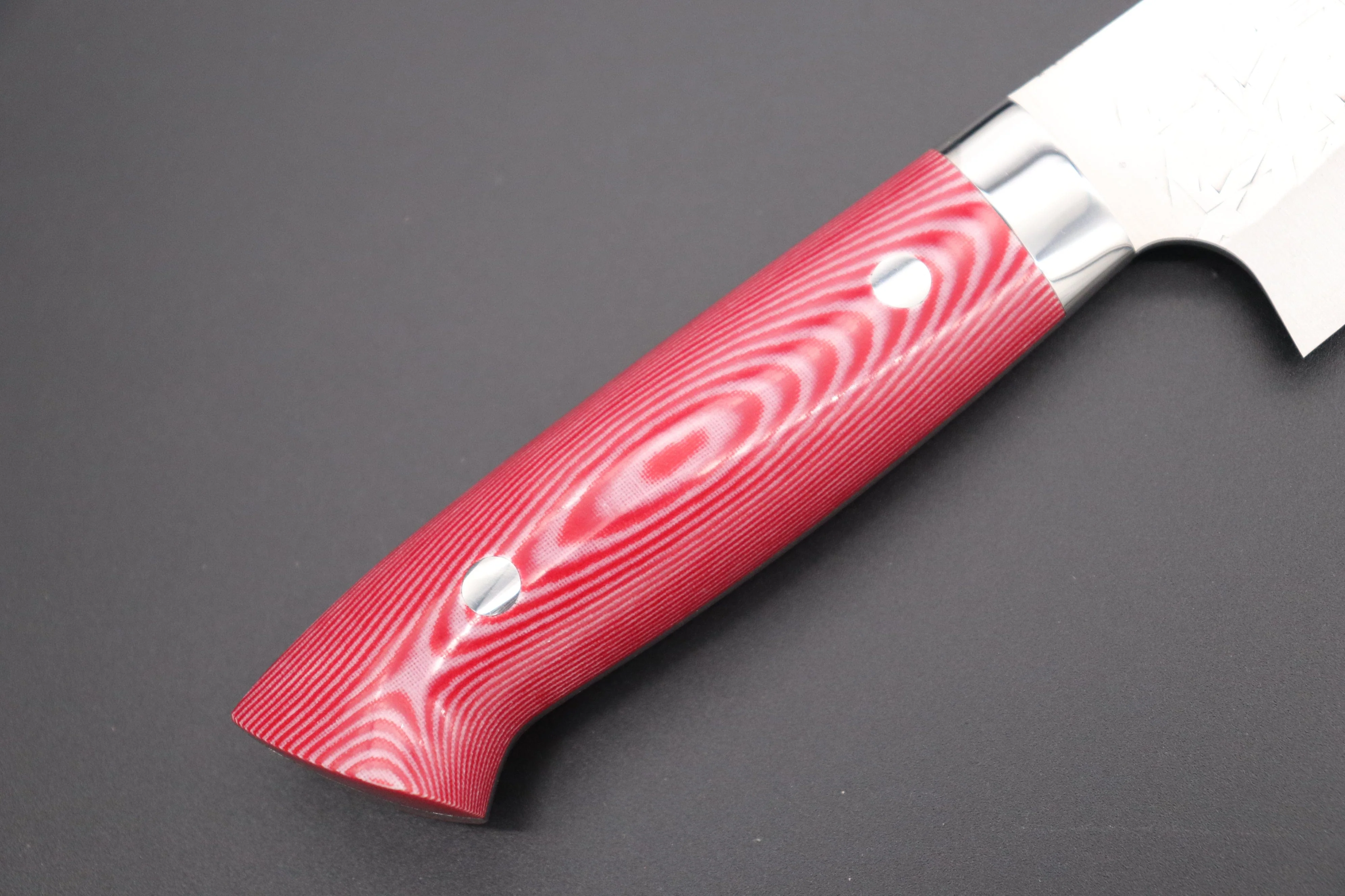 Takeshi Saji SRS-13 Hammer Forged, Custom Handmade Handle Series Gyuto (180mm and 240mm, 3 Sizes, Red & White Linen Micarta Handle) - Image 3