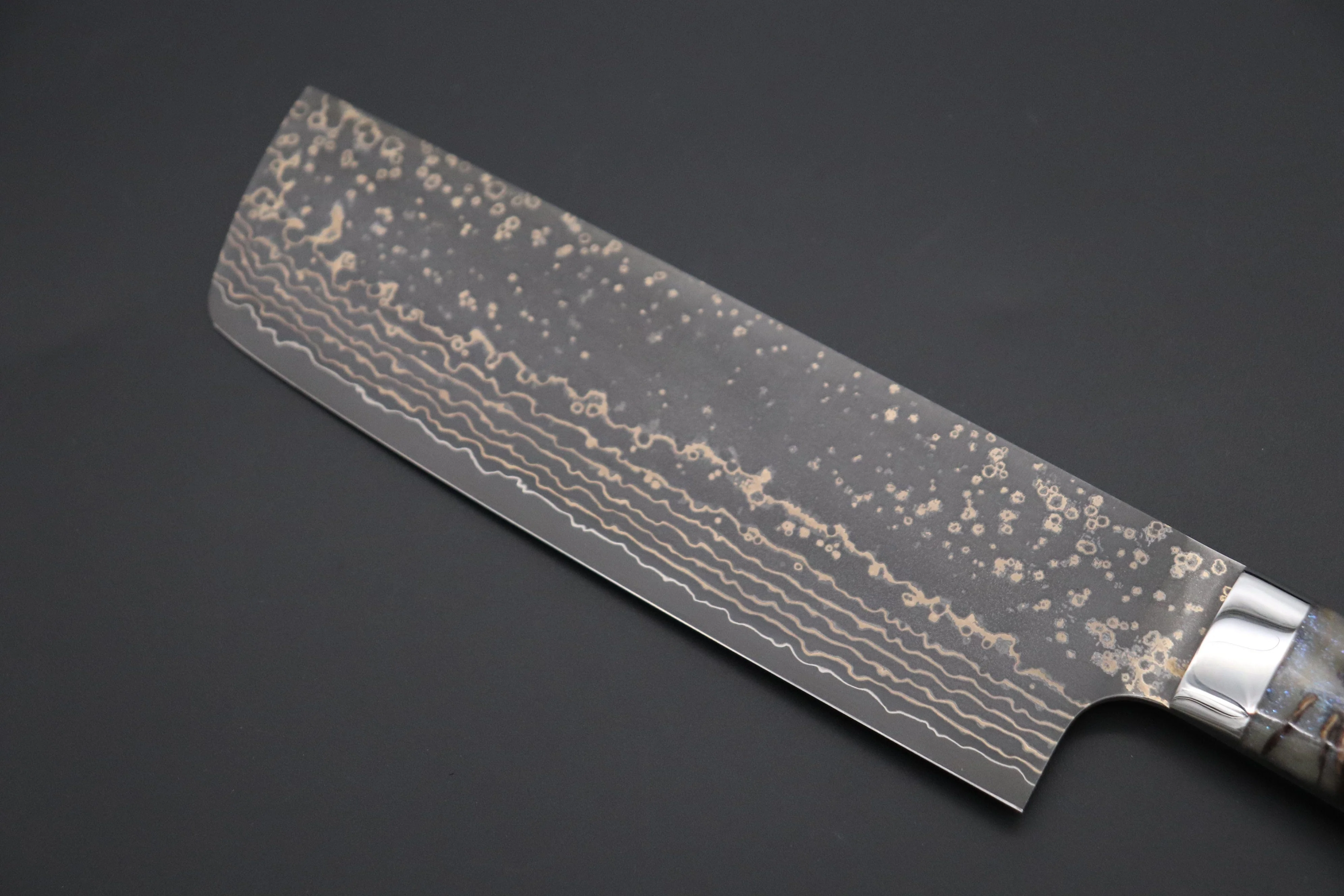 Takeshi Saji SUMMIT ― Limited Edition Custom Series  SMT-1049 VG-10W Multi-Colored Golden-Rainbow Damascus Nakiri 165mm (6.4 Inch) - Image 6