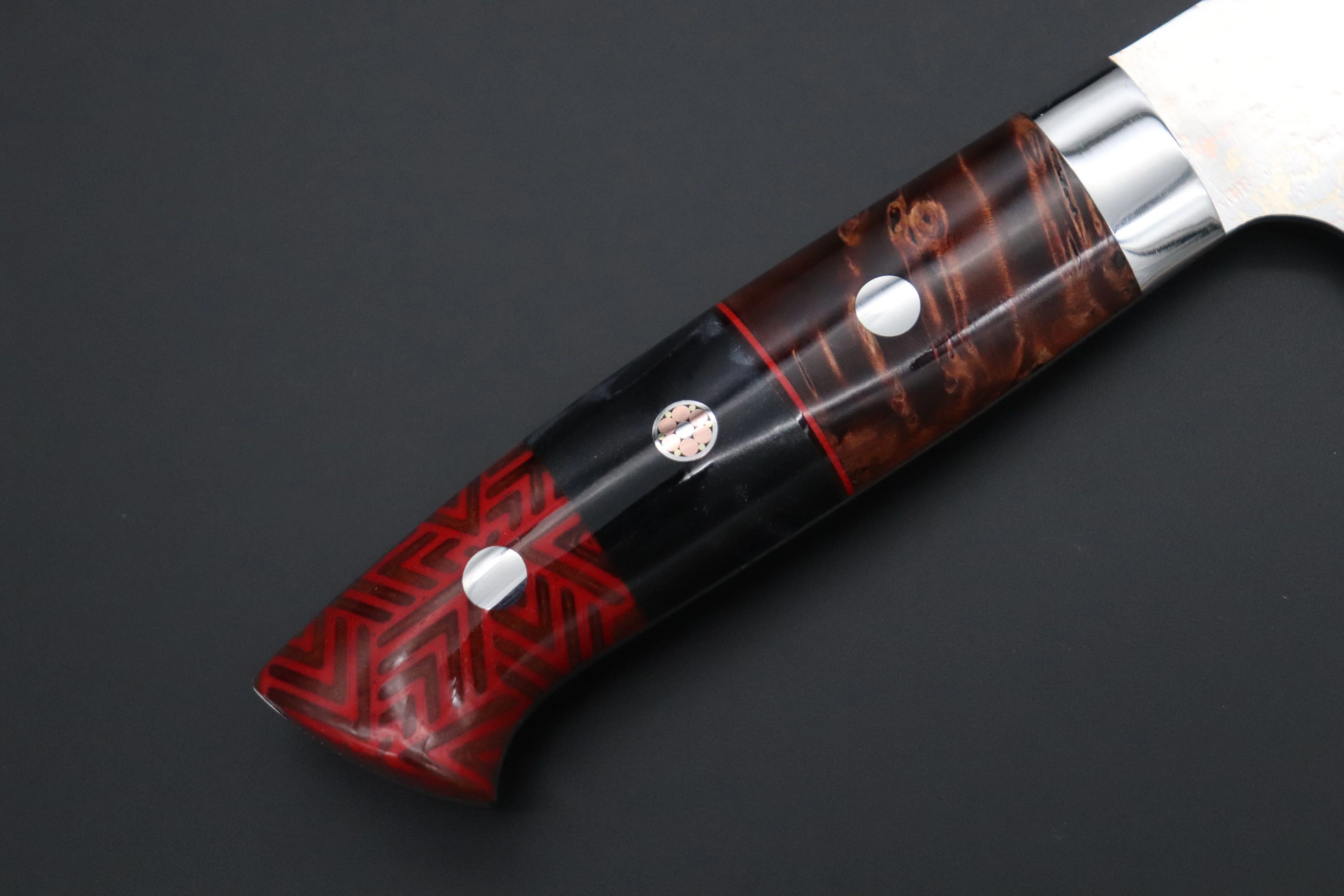 Takeshi Saji SUMMIT ― Limited Edition Custom Series  SMT-1126 VG-10W磨 Multi-Colored Golden-Rainbow Damascus Nakiri 165mm (6.4 Inch) - Image 3