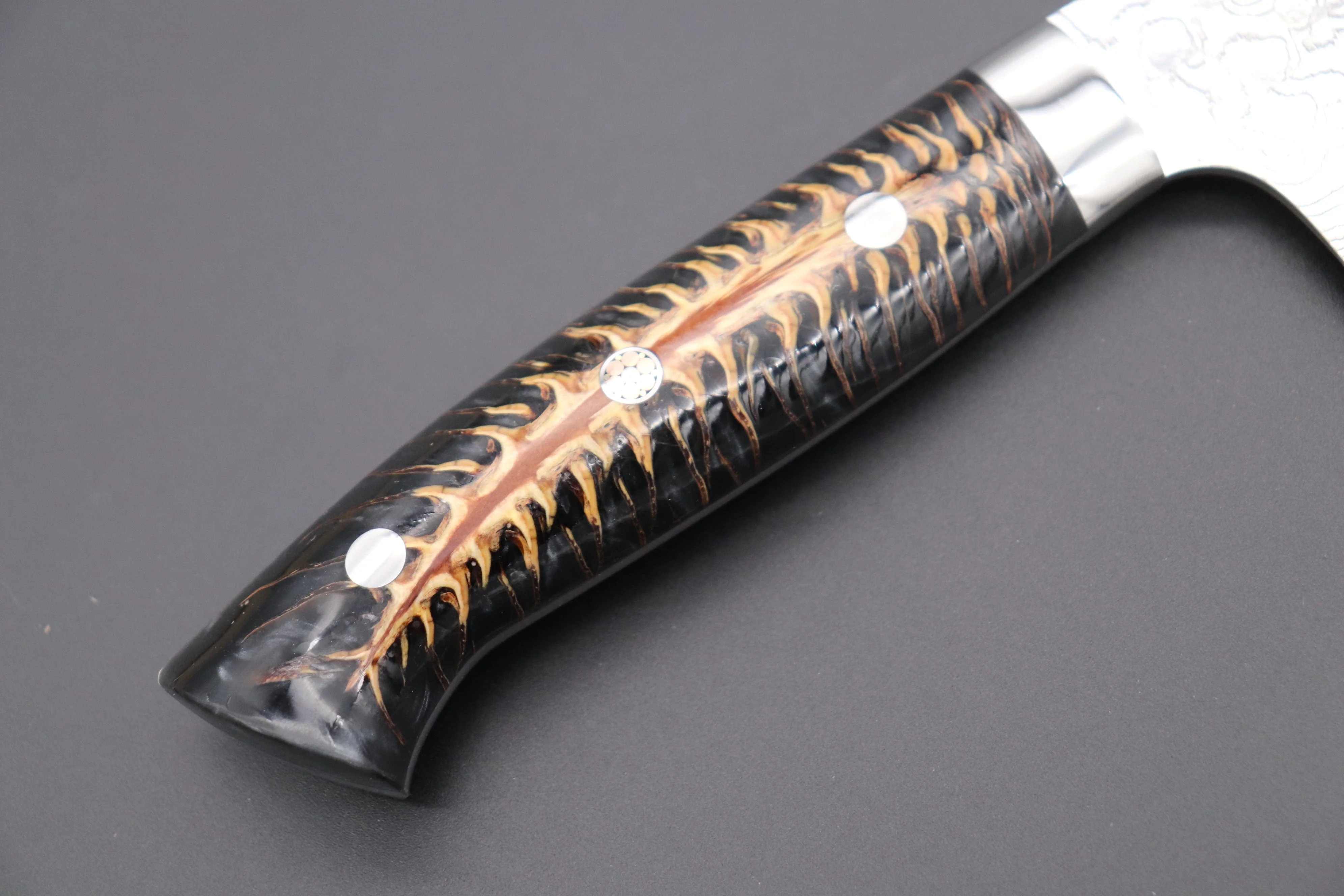 Takeshi Saji SUMMIT ― Limited Edition Custom Series  SMT-496 R-2 Custom Damascus Gyuto 240mm (9.4 Inch) - Image 3