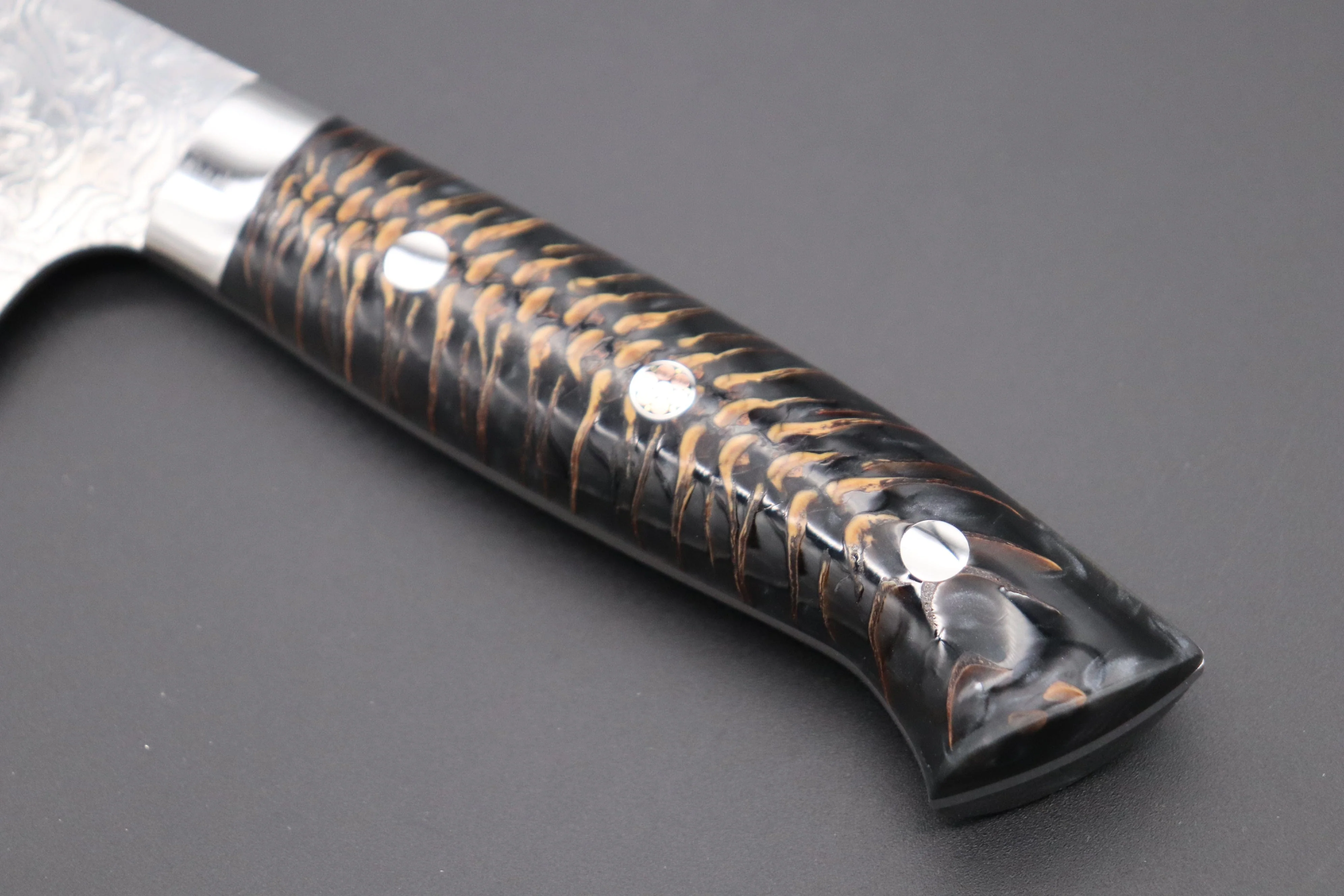 Takeshi Saji SUMMIT ― Limited Edition Custom Series  SMT-496 R-2 Custom Damascus Gyuto 240mm (9.4 Inch) - Image 6