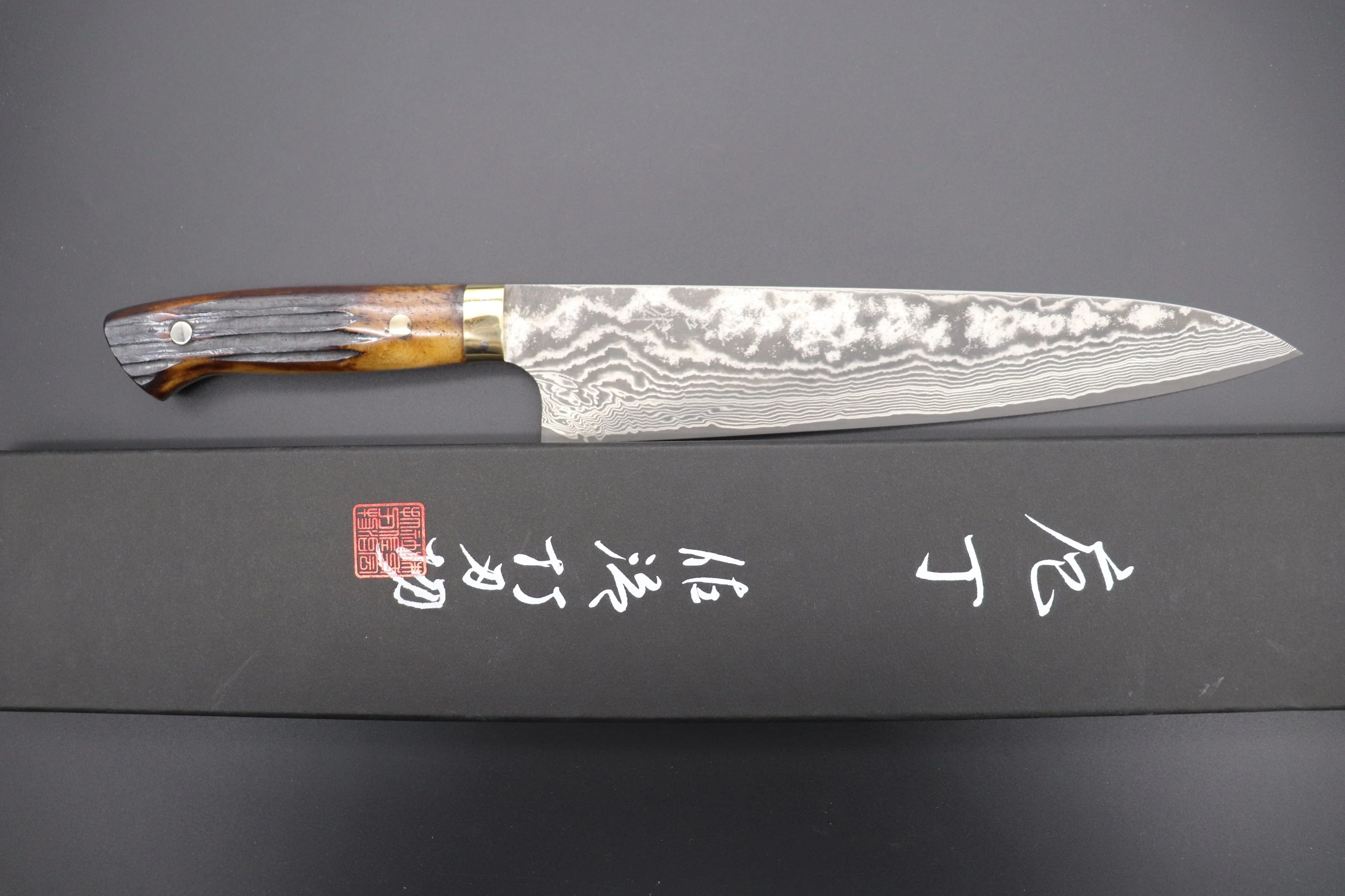 Takeshi Saji VG-10 Custom Damascus Wild Series Gyuto (180mm to 270mm, 4 sizes, Stag Bone Handle) - Image 8