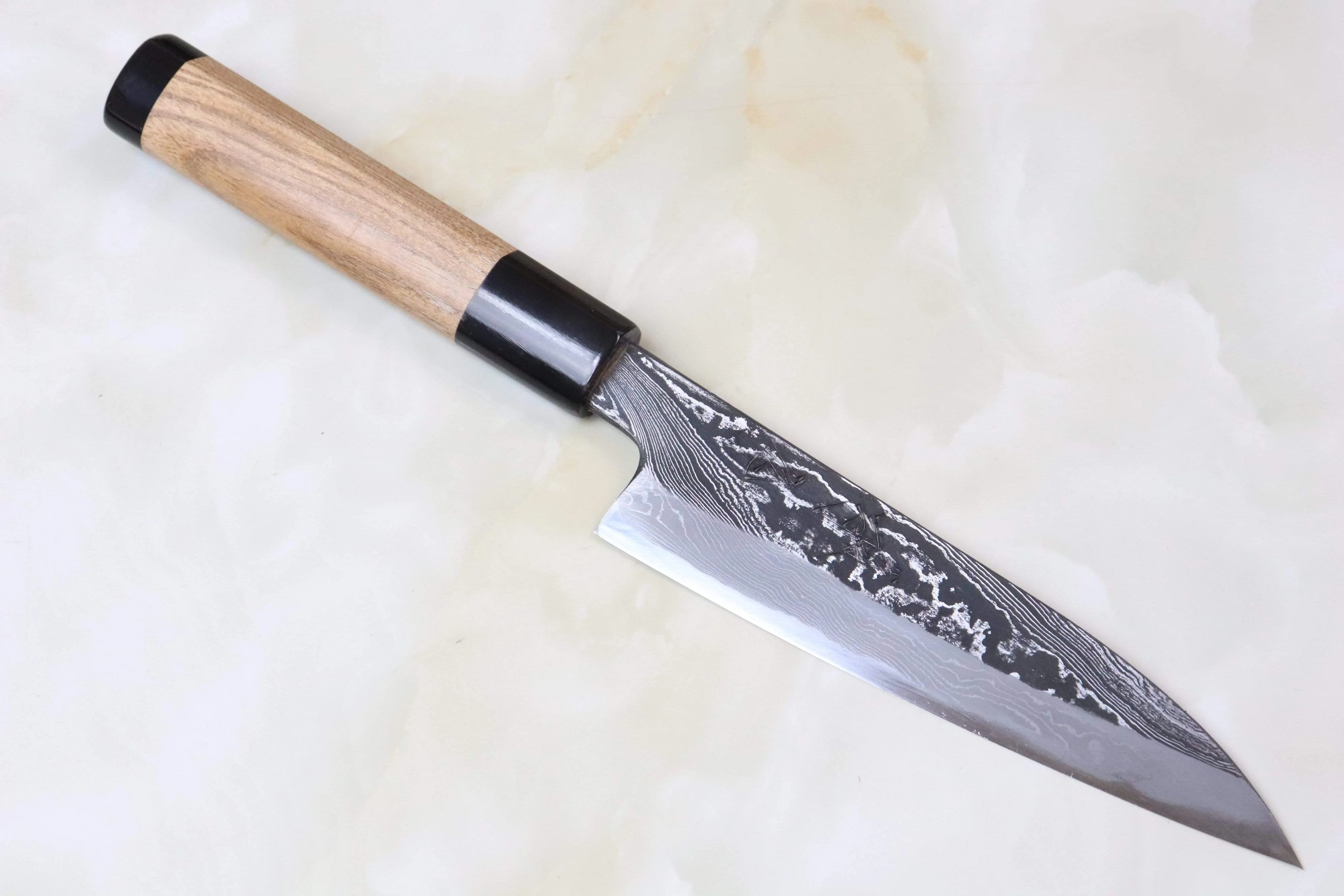Tsukasa Hinoura Custom Knife "Unryu-Mon" Wa Petty 135mm (5.3 Inch, TH-7P, Enjyu Wood Handle with Water Buffalo Horn Ferrule & Butt)