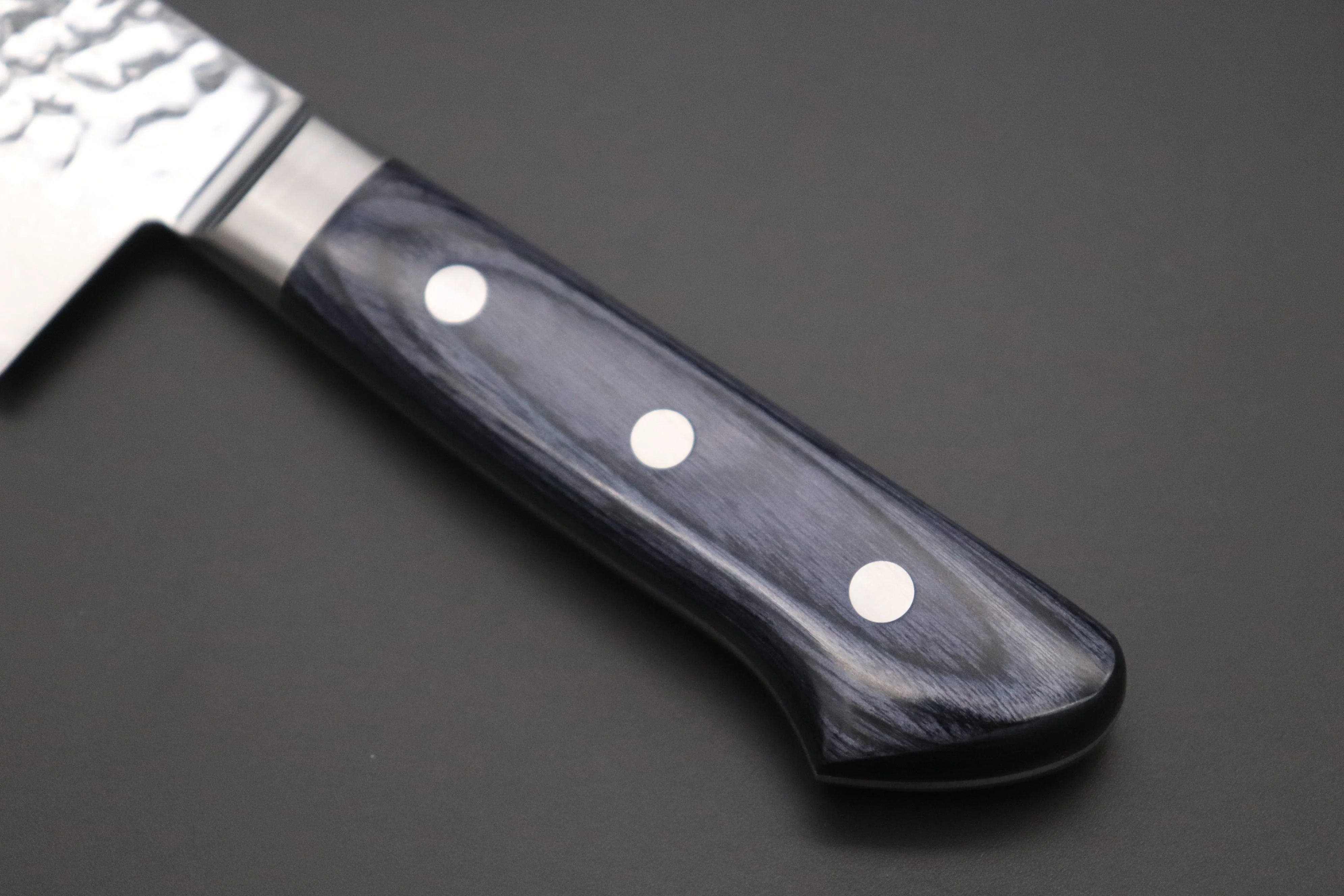 JCK Natures ”Gekko Blue” Santoku 170mm (6.6 inch, Royal Blue-Purple Pakka Wood Handle) - Image 7